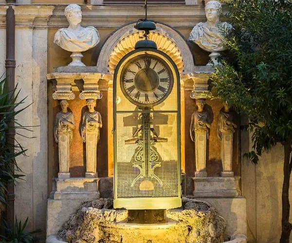 Palazzo Berardi: Renaissance Downtown Luxury * Rzym