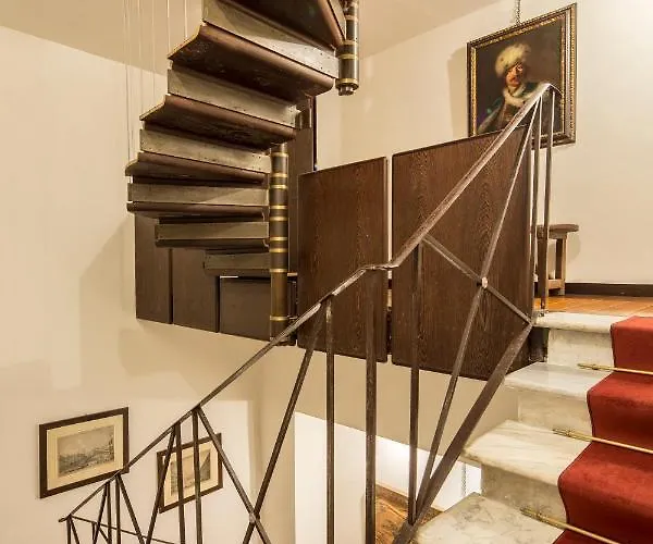Dom wakacyjny Palazzo Berardi: Renaissance Downtown Luxury *