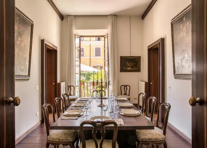 Palazzo Berardi: Renaissance Downtown Luxury * Rzym