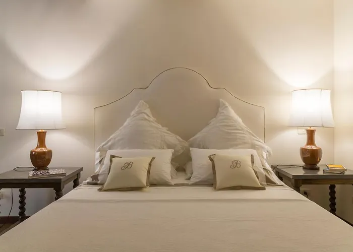 Palazzo Berardi: Renaissance Downtown Luxury Rzym